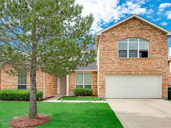 2nd image of 426 Euless Dr