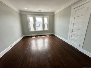 82 Merchant St, Bridgeport, CT 06604