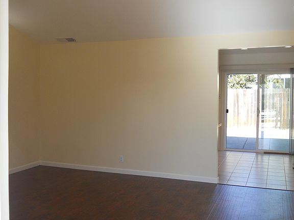 4th image of 2307 Brushglen Way