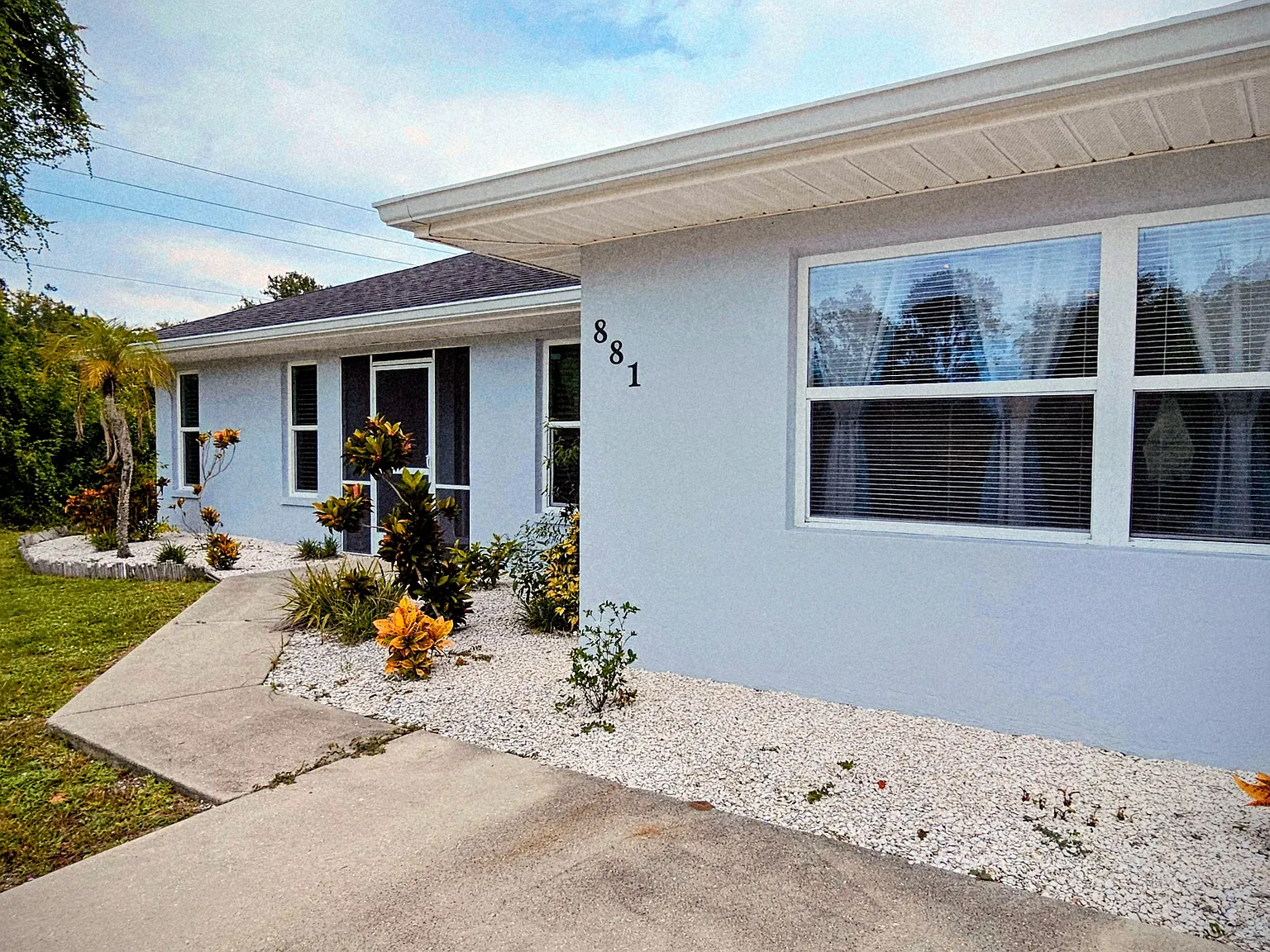 881 Bayshore Dr, Englewood, FL 34223 — Photo 2