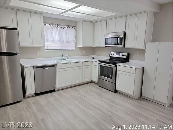 5th image of 3231 Jericho St Unit D
