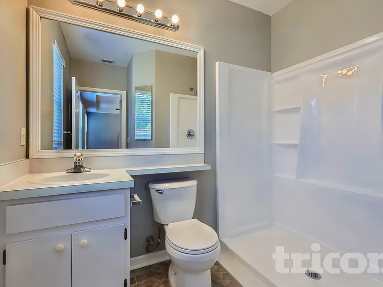 1627 Mosaic Forest Dr — Photo 8