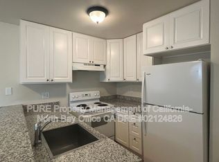 2555H W Steele Ln, Santa Rosa, CA 95403