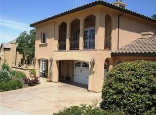 1868 Oak Crest Dr, Roseville, CA 95661