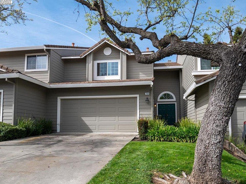1st image of 7404 Rolling Hills Cir