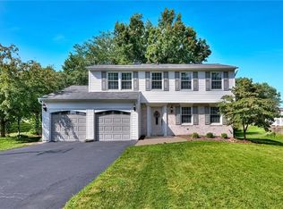 156 Sherwood Dr, Monaca, PA