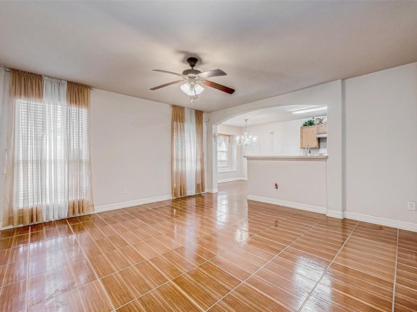 10506 Linsley Ln, Houston, TX 77034