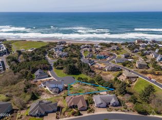 1800 NW 47th St Lot 28, Lincoln City, OR