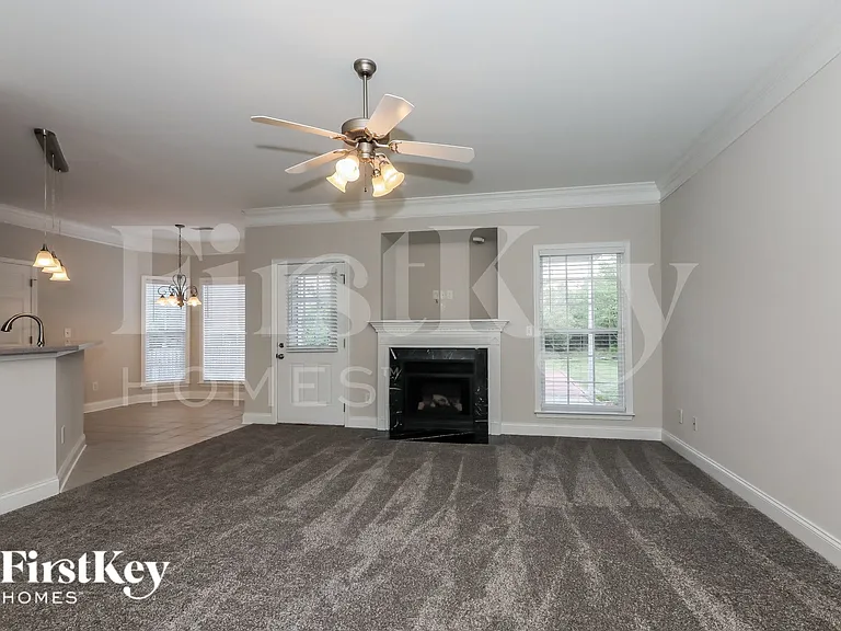 4006 Waxwood Dr — Photo 3