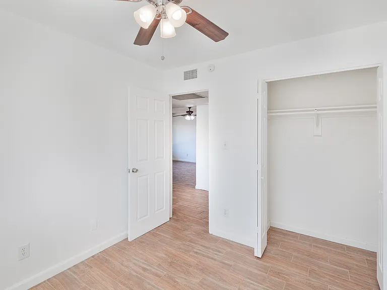 4625 E Park St — Photo 11