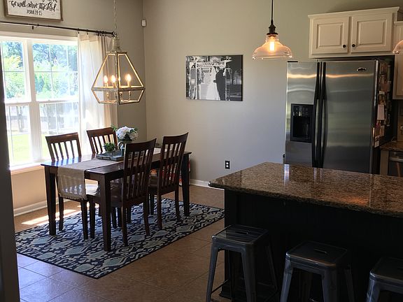 Open concept kitchen 