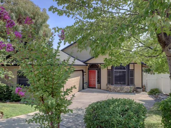 561 Silkwood Dr, Auburn, CA 95603