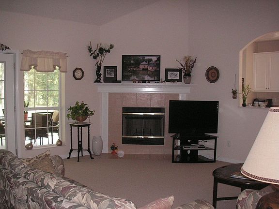 2nd image of 4223 Sierra Woods Trl