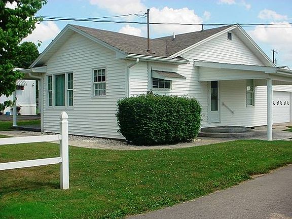 3rd image of 419 Plum St
