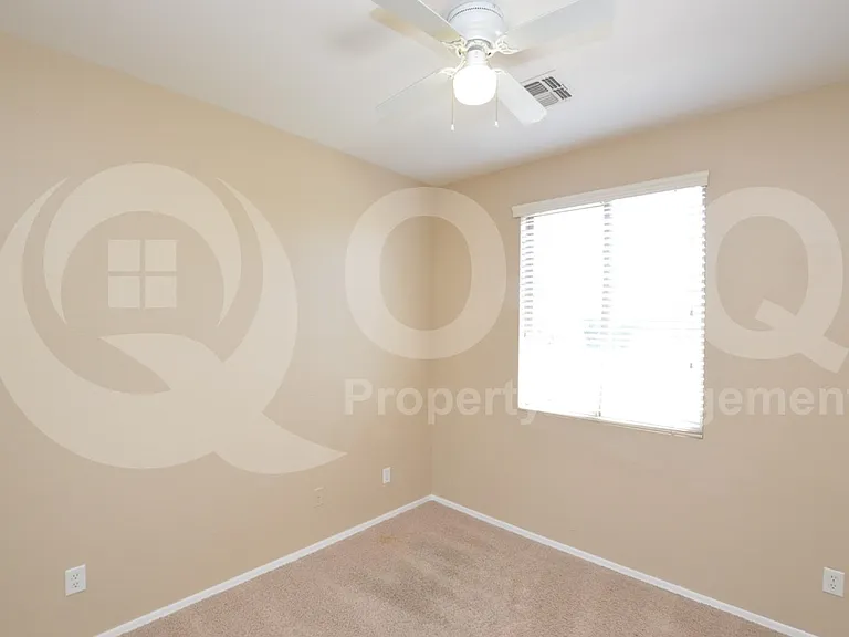4249 E Santa Fe Ln — Photo 13
