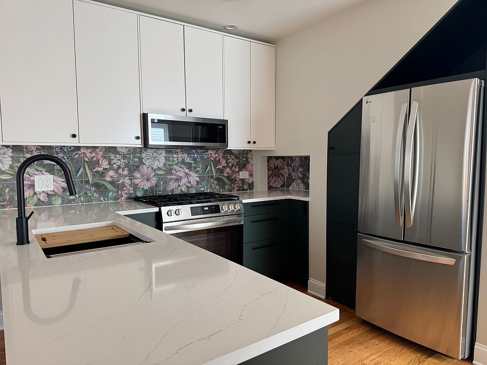 1st image of 536 N Taylor Ave #A