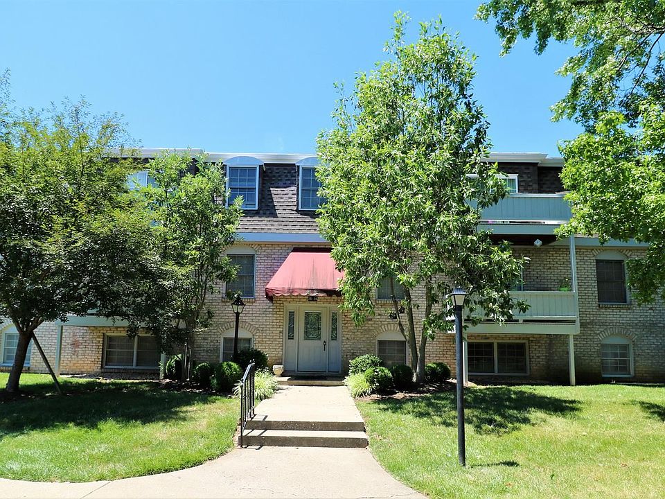 1st image of 175 Malabu Dr APT 25