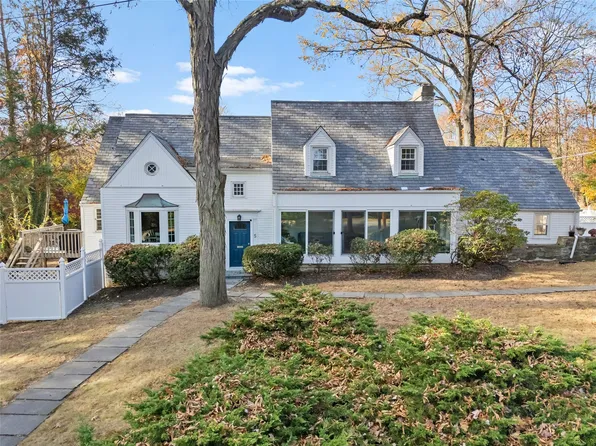 5 Baraud Road S, Scarsdale, NY 10583
