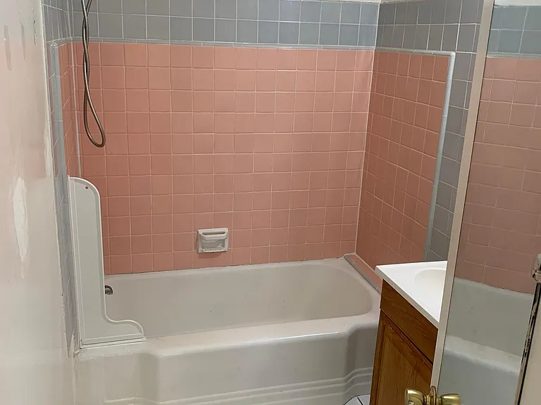 7045 1/2 W Manchester Ave #2 — Photo 13