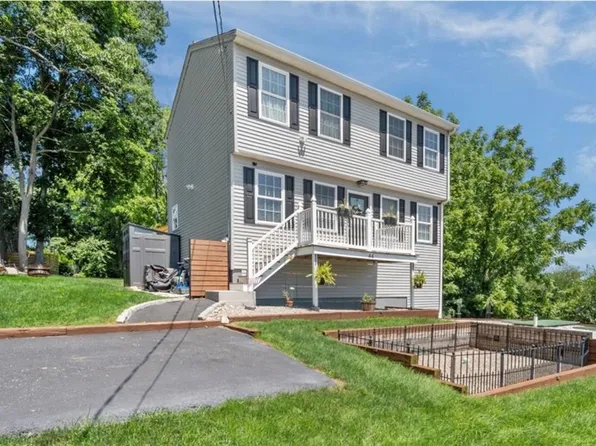 44 Dion Ave, Coventry, RI 02816