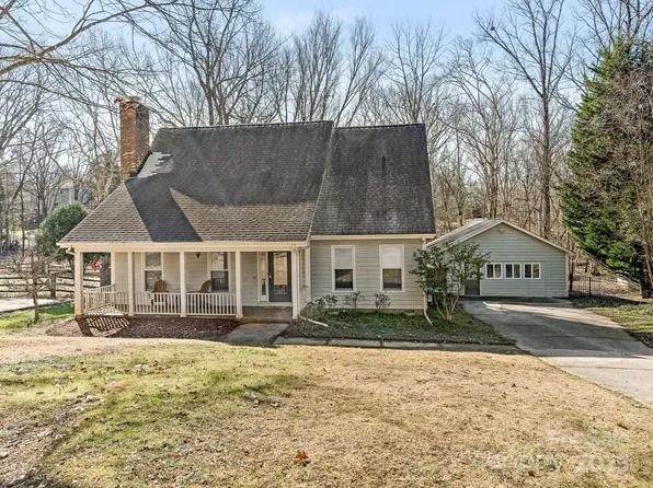 8406 Tifton Rd, Charlotte, NC 28226