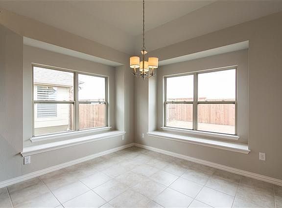 3rd image of 3016 Martha Dr