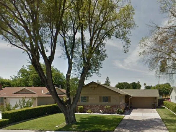 7408 Amherst St, Sacramento, CA 95822