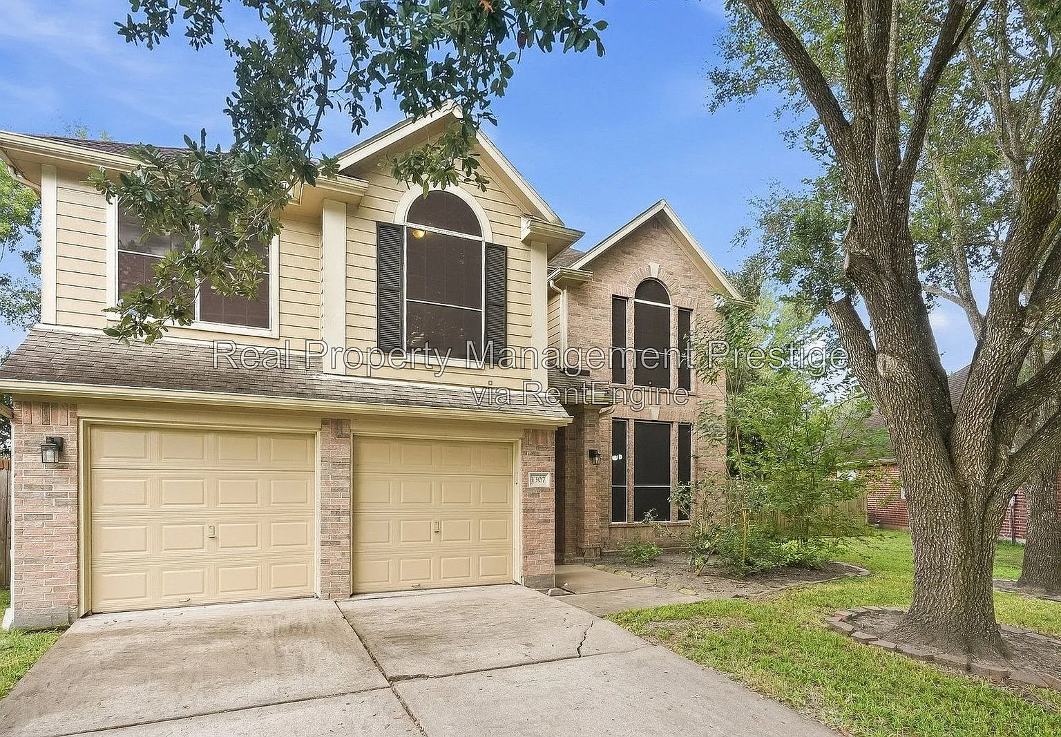 3 bed, 2.5 bath, 2117 sqft, $2,495 — Photo 4