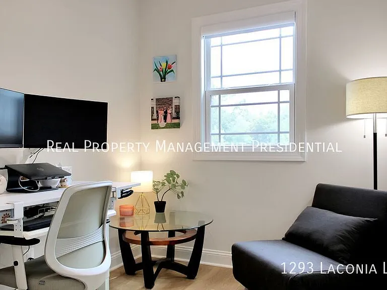 1293 Laconia Ln — Photo 17