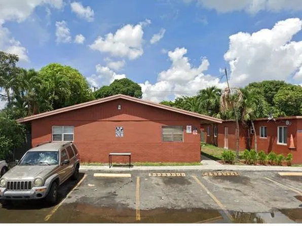 827 NW 10th Ter #4, Fort Lauderdale, FL 33311