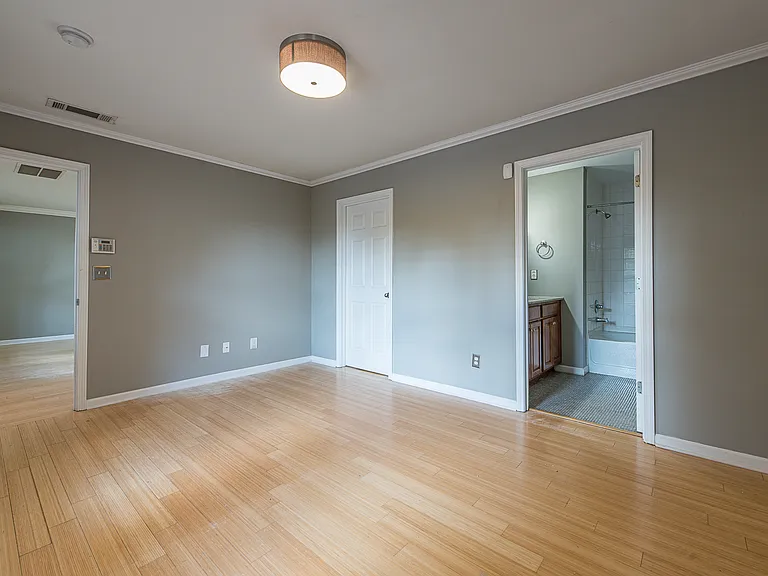 2696 Silver Hill Ter SE — Photo 11