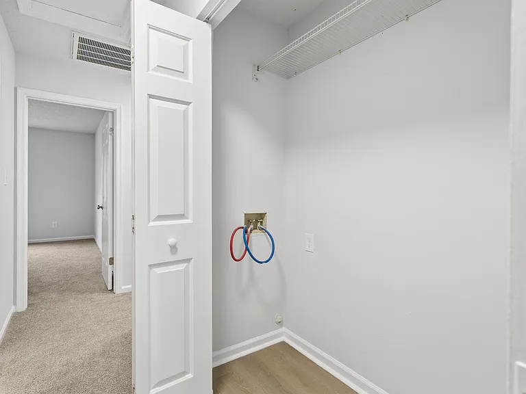 903 Belvoir Cir — Photo 18