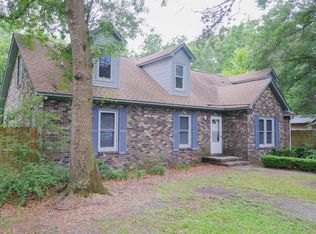5941 Hyde Park Rd, Ravenel, SC 29470