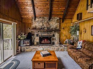 107 & 109 Shagbark Rd, Banner Elk, NC 28604