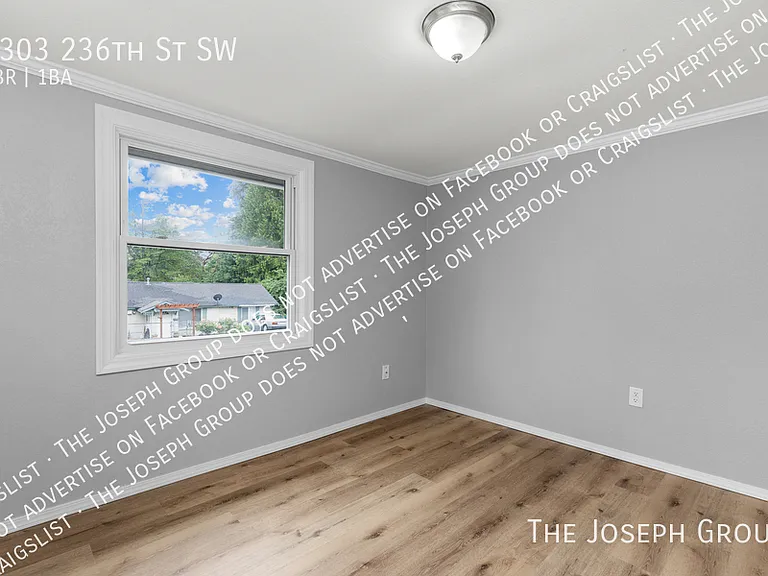5303 236th St SW — Photo 20