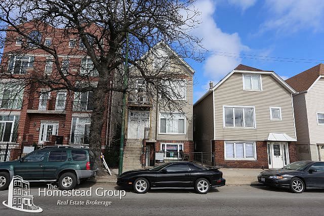 1st image of 2947 N Ashland Ave #2FRONT