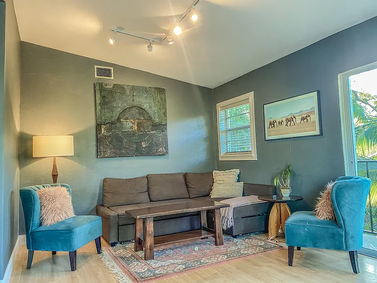 402 Coconut Dr — Photo 23