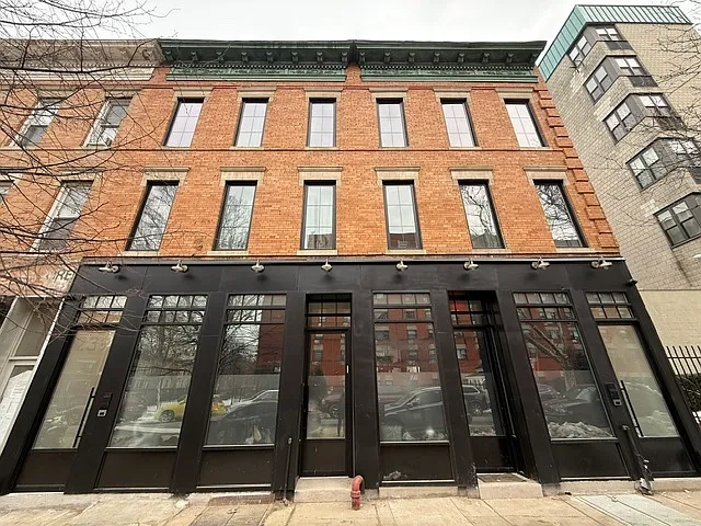 241 Kingston Ave #3 — Photo 9