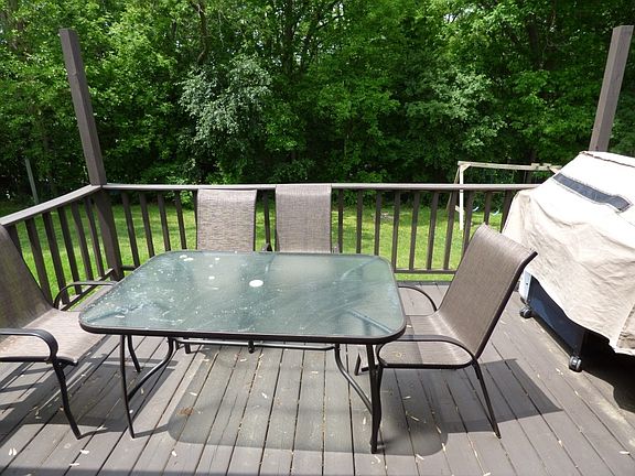 5th image of 531 Ernstmeyer Dr