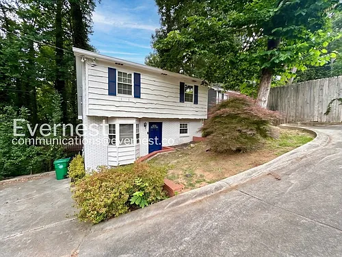 2771 Skyland Dr Photo 1
