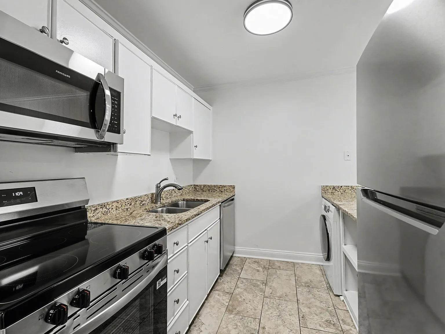 Haph, Llc - 116 #D7 Harding Place - 1 — Photo 4