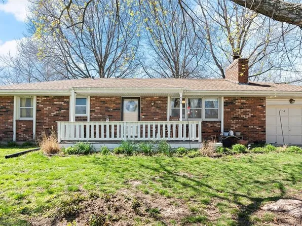 506 Country Dr, Lawson, MO 64062