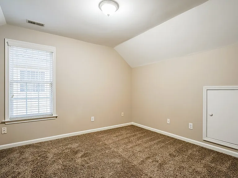 125 Pearson Pl — Photo 13