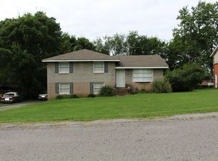 306 Bonnacroft Dr, Hermitage, TN 37076