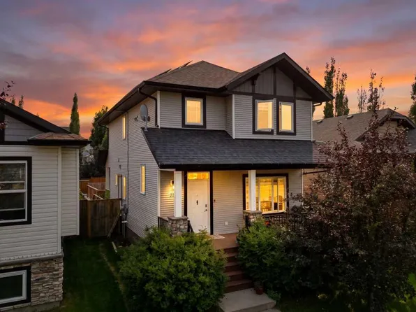 21 N Regatta Way, Sylvan Lake, AB T4S 0E9