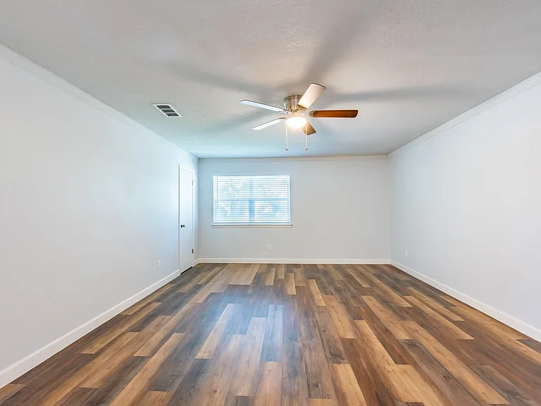 11002 Hard Rock Rd — Photo 23