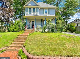 315 S Warwick Rd, Magnolia, NJ 08049