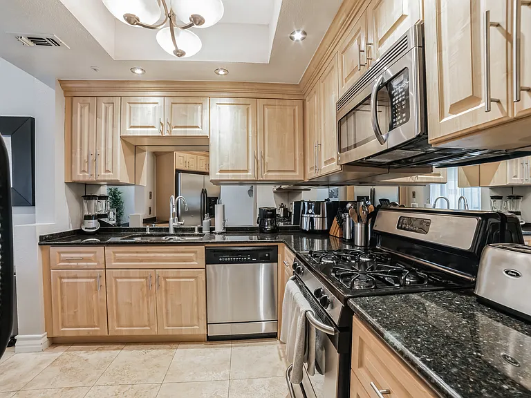 210 E Flamingo Rd #308 — Photo 9