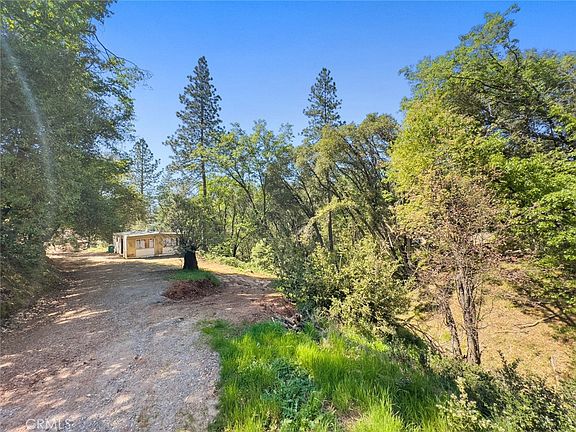 4th image of 22666 Lower Quail Mine Rd