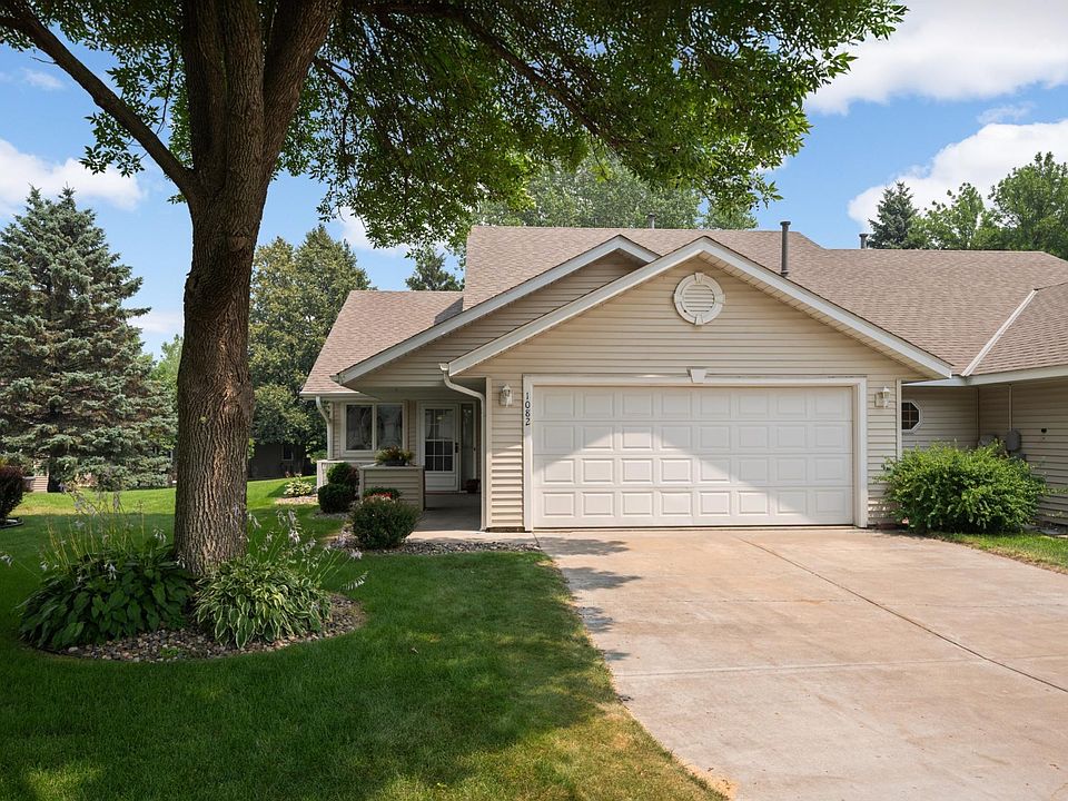 1st image of 1082 Riverwood Ct